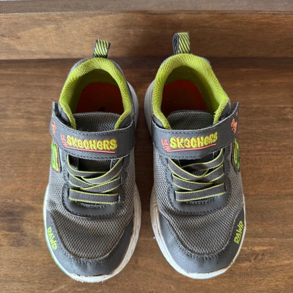 Lot of 2 Skechers Toddler Boys Size 10 S-Lights Light-Up & Dino Rawr Sneakers